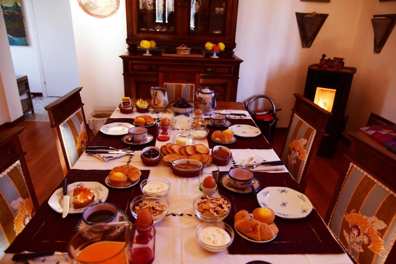 オリアゴ・ディ・ミラ Ca' Delle Arti Bed & Breakfast エクステリア 写真