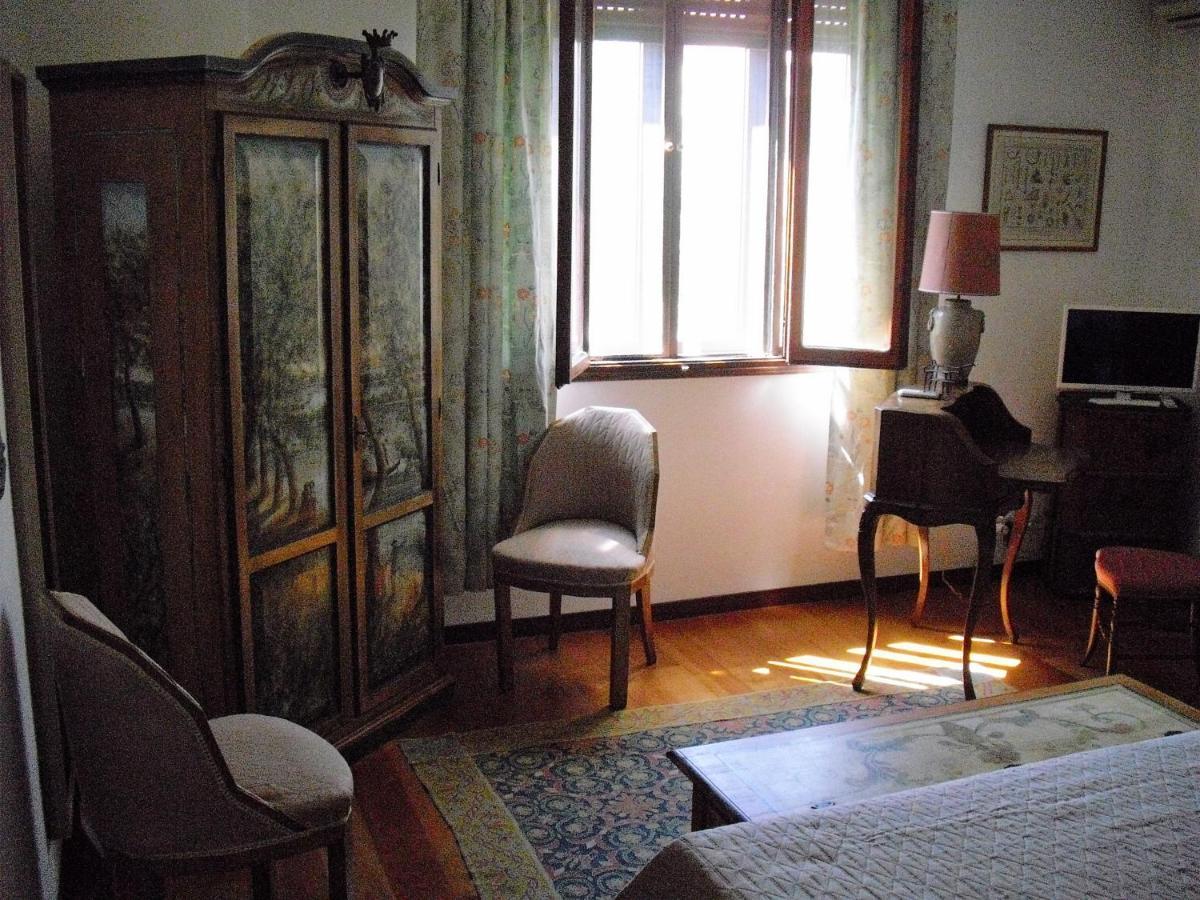 オリアゴ・ディ・ミラ Ca' Delle Arti Bed & Breakfast エクステリア 写真